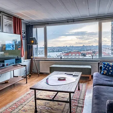 Design Haven, Amazing View Apartment